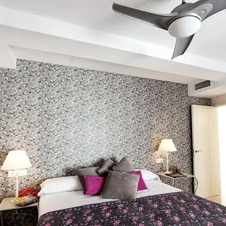 Singular Metropol Apartment Seville Exterior photo